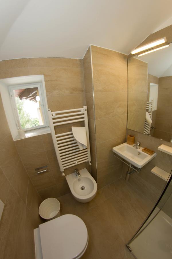 Residence Villa Ombrosa 스포토르노 외부 사진